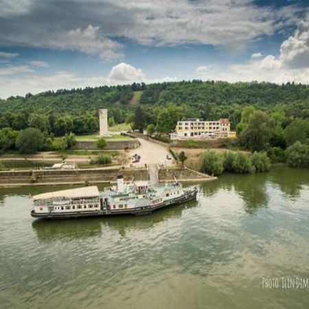 Хотелски Комплекс Радецки Град Козлодуй Kozloduy Eksteriør bilde